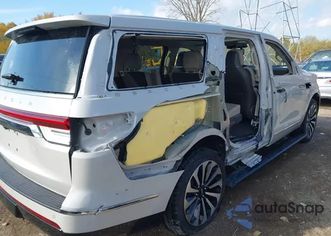 2024 Lincoln Navigator Reserve L from USA, damaged, VIN 5LMJJ3LG7REL14880